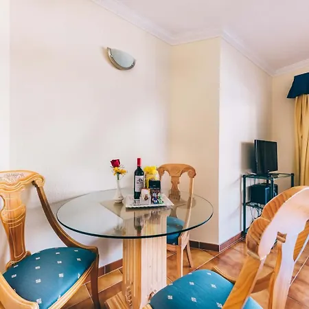 מלון דירות Muthu Royal Park Albatros 3*