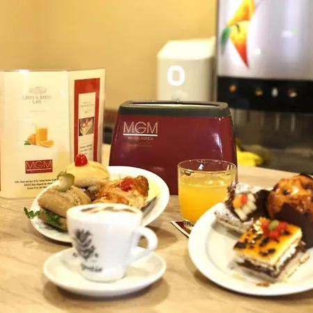 Muthu Royal Park Albatros Aparthotel 3*